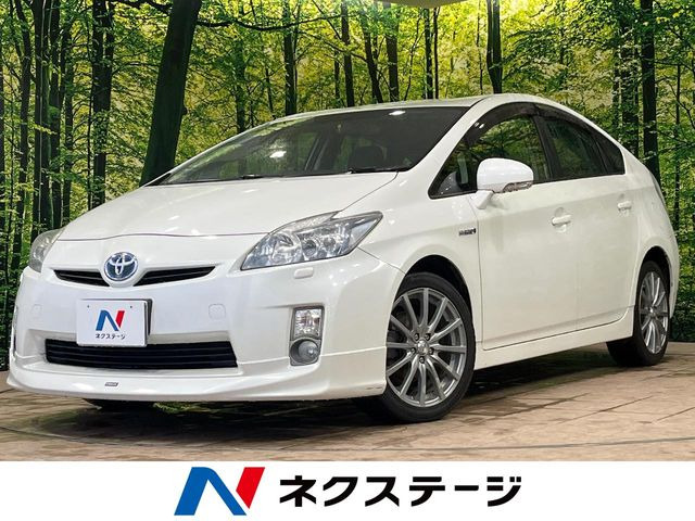 トヨタ プリウス 