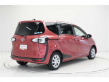 当社では自動車保険、ドライバーに支持されているロードサービスJAFも取り扱いしております。