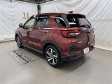 走りにこだわりながら収納力も持ち合わせたお車です。