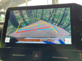 【バックカメラ】駐車時に後方がリアルタイム映像で確認できます。大型商業施設や立体駐車場での駐車時や、夜間のバック時に大活躍!運転スキルに関わらず、今や必須となった装備のひとつです!