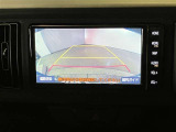 モニターガイドが付いているのでショッピングなどの狭い駐車場や車庫入れなどの時もしっかりと確認しながらバックができるので安心してお出かけできますよ。