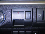 電動パーキングブレーキを装備しております。