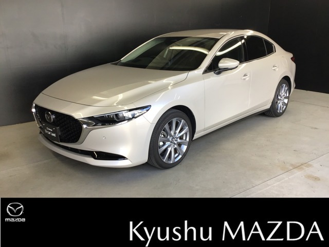 マツダ MAZDA3セダン 