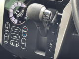 【 シフト 】スムーズなシフトチェンジで快適にお車を操縦していただけます!