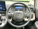 【アダプティブクルーズコントロール】高速道路での長距離走行が楽に!!自動で速度を保つクルーズコントロールが、衝突軽減システムと連携し、前方の車両を感知して車間を保つように速度調節してくれます!!