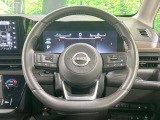 【ステアリングスイッチ】運転中、前方から目線をそらすことなく、オーディオ等の操作が可能な便利機能!安心&快適なドライブを演出してくれます♪