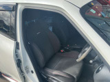 写真ではどうしても写りこまない部分もございますので、もしよければ展示場で実車もご覧になってみて下さい!雰囲気や色あい等ご確認して頂ければと思います!
