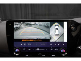 上から車両を見下ろしたような映像をナビゲーション画面に表示する「パノラミックビューモニター(床下透過表示機能付き)も搭載しています。