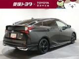 「中古車ハイブリッド保証」付き。ハイブリッド機構を無償で保証します。保証期間は、初度登録年月から10年目まで、またはロングラン保証が終わってから3年間。ただし累計走行距離が20万km以内です。