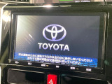 【純正9型ナビ】人気の純正ナビを装備しております。ナビの使いやすさはもちろん、オーディオ機能も充実!キャンプや旅行はもちろん、通勤や買い物など普段のドライブも楽しくなるはず♪