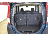 当社の九州運輸局指定工場にて、納車前点検整備致します。 点検項目数は100項目に及び、安心の状態でお客様にお届けいたします!買ってからも安心のカーライフを提供します。