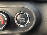 エンジンスタートスイッチです。キーが車内にあれば、エンジンの始動や停止はスイッチを押すだけ!キーを取り出す手間を省き、ワンプッシュで操作できるので簡単でスムーズです。