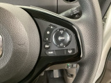 【アダプティブ・クルーズ・コントロール】予め設定した車速内でクルマが自動的に加減速。 前走車との適切な車間距離を維持しながら追従走行し、高速道路でのドライバーの疲労を軽減してくれる嬉しい機能付♪