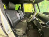 運転席シート廻りは使用感も少なく、良好な状態となっています。丁寧に使われていたことがよくわかりますね。