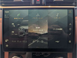 新しく生まれ変わったインフォテイメントシステム「Pivi Pro」を搭載します。AppleCarPlay / Android Auto接続にも対応。より直感的でスマートな操作が可能となります。