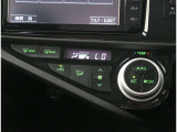 【オートエアコン】1年中快適な室内を提供!車内温度を設定すると、風量を自動で調整してくれます。