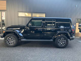 どの角度からみても「あッJeepだ」と言われますよ。