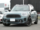 当店の中古車をご覧いただき、ありがとうございます!MINI クロスオーバー Dのご紹介です!