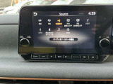 オーディオ機能も充実しておりますので車内も快適に過ごすことができますよ。
