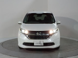 HIDより明るく省電力のLEDヘッドライトが装着されています。また点灯忘れも防止できるオートライトコントロール機能もついているので、夜間のドライブもより安全に楽しめますよ