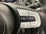 【アダプティブ・クルーズ・コントロール】予め設定した車速内でクルマが自動的に加減速。 前走車との適切な車間距離を維持しながら追従走行し、高速道路でのドライバーの疲労を軽減してくれる嬉しい機能付♪