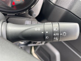 【オートライト】は、付け忘れや消し忘れを防ぐことができます。高速道路などのトンネルなどにも役立ちます♪
