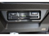 ETCは運転席インパネ右下に専用カバーによって埋め込まれています