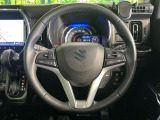 【純正革巻きステアリング】上質な革を使用することで、手にしっかり馴染みとても運転しやすいハンドルです♪