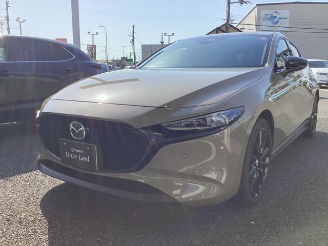MAZDA3ファストバック 1.8 XD ドライブ エディション 4WD