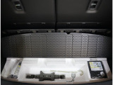 もちろんパンク修理剤&車載工具完備☆万が一のトラブルに備えて使い方もご説明いたします♪