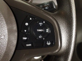 【アダプティブ・クルーズ・コントロール】予め設定した車速内でクルマが自動的に加減速。 前走車との適切な車間距離を維持しながら追従走行し、高速道路でのドライバーの疲労を軽減してくれる嬉しい機能付♪