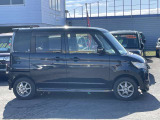 【お店】やはり、画像で見ていただくより現物を見てもらった方が車の良さがわかっていただけると思います!ぜひ、一度足を運んでみてください!スタッフ一同、笑顔でお迎え致します(^^)