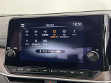 日産メーカーナビ、フルセグTV、AppleCarPlay・Bluetooth機能が付いておりますので快適にドライブを楽しむ事が出来ます。