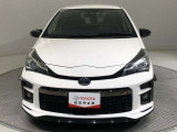 安心が見えるトヨタの中古車。【ロングラン保証】買ってからも安心!メーカーや年式を問わず、走行距離無制限の1年間無料保証、全国約5,000か所で保証修理が可能です。