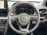 【純正革巻きステアリング】上質な革を使用することで、手にしっかり馴染みとても運転しやすいハンドルです♪