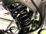 お車を安心してお乗りいただく為には、足回りの定期点検が欠かせません。サービスサポート(有償保証)では無料点検もご提供しており、安心のカーライフをお過ごしいただけるサポート体制が整っています。