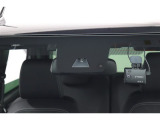 低速走行時に、前方の車両のほぼ真後ろから追突するおそれがあるときに、運転者のブレーキ操作を支援し、衝突回避を支援したり衝突の衝撃を軽減する装置が付いております