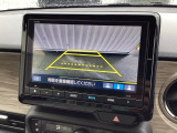 バックカメラも装備しております。車庫入れの苦手なお客様も安心!重宝してくれます!