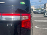 各種カスタムも承っております。エアロ、社外アルミホイール、シートカバー、車高調、ダウンサス等カスタムのことも新車王国にお任せ下さい。