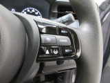 Hondaセンシングの機能のひとつ、アダプティブクルーズコントロール付!アクセルから足を離しても設定したスピードと前車との車間を保ち走行してくれます!車線維持もアシスト☆高速道路で疲労軽減ですね☆