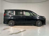 その他にも各種保険、お車の買取(T-UP)、JAF、TSカード、携帯電話などの取扱いをしております。詳しくはスタッフにお尋ねください。