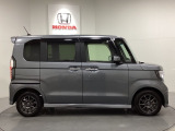 購入後も自社指定整備工場完備でお客様の愛車をしっかりサポート致します!御納車時には安全かつ安心してお乗り頂けるようホンダ専門知識を持つ整備スタッフが点検・整備・装備も説明をしてお渡ししております。