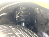 お車を安心してお乗りいただく為には、足回りの定期点検が欠かせません。サービスサポート(有償保証)では無料点検もご提供しており、安心のカーライフをお過ごしいただけるサポート体制が整っています。