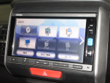 ナビゲーションは純正メモリーナビ(VXM-174VFi)を装着しております。AM、FM、CD、Bluetooth、フルセグTVがご使用いただけます。初めて訪れた場所でも安心ですね!