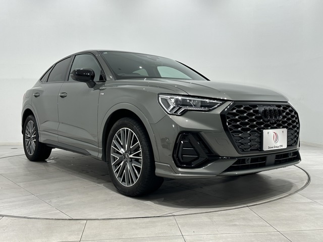 アウディ Q3 