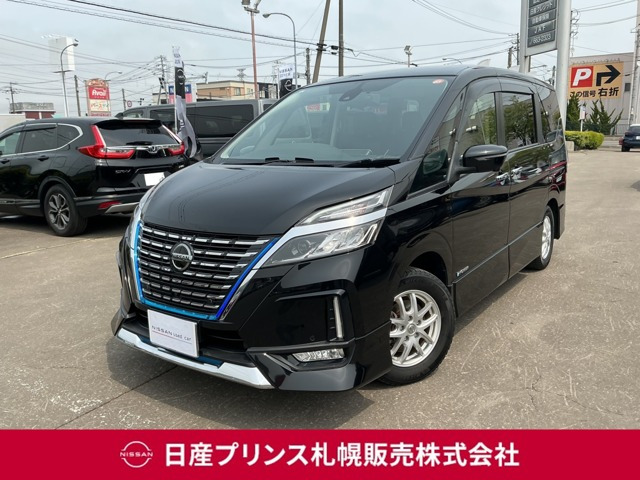 セレナ 1.2 e-POWER ハイウェイスターV 