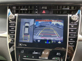 バックガイドモニターで、後方を確認しながら安心して駐車することができます。運転初心者も熟練者も必須の機能ですよ!