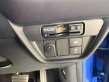 高速の出入りを楽にできるETC車載器付きです。