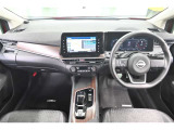 見通しのよいすっきりとした視界で、誰でも運転しやすいです。運転のしやすさは疲れにくさにも繋がりますよ♪