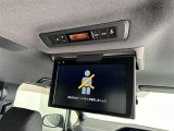 後席モニター付きでロングドライブもお子さまを飽きさせません!